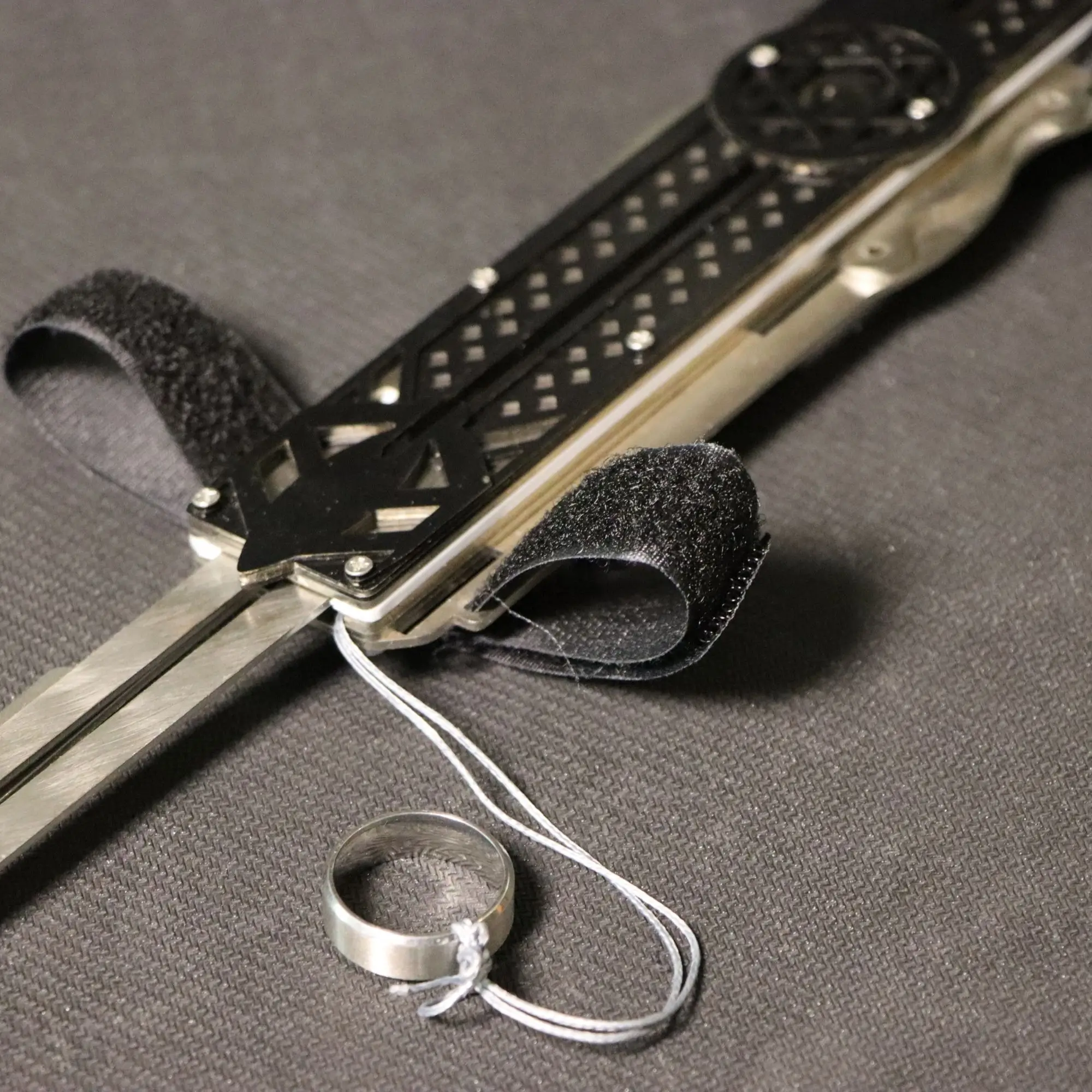 Hidden Blade Metal Assassin's hidden blade image 6