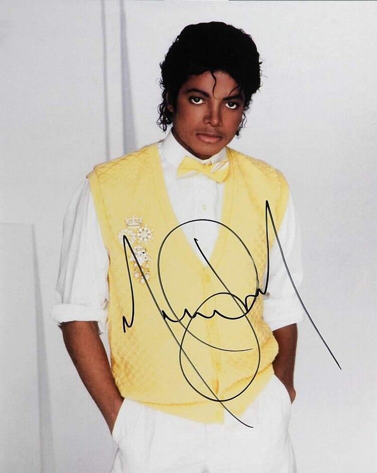 MICHAEL JACKSON Signed 'Yellow' Photo Poster paintinggraph - Pop Singer / Vocalist - preprint