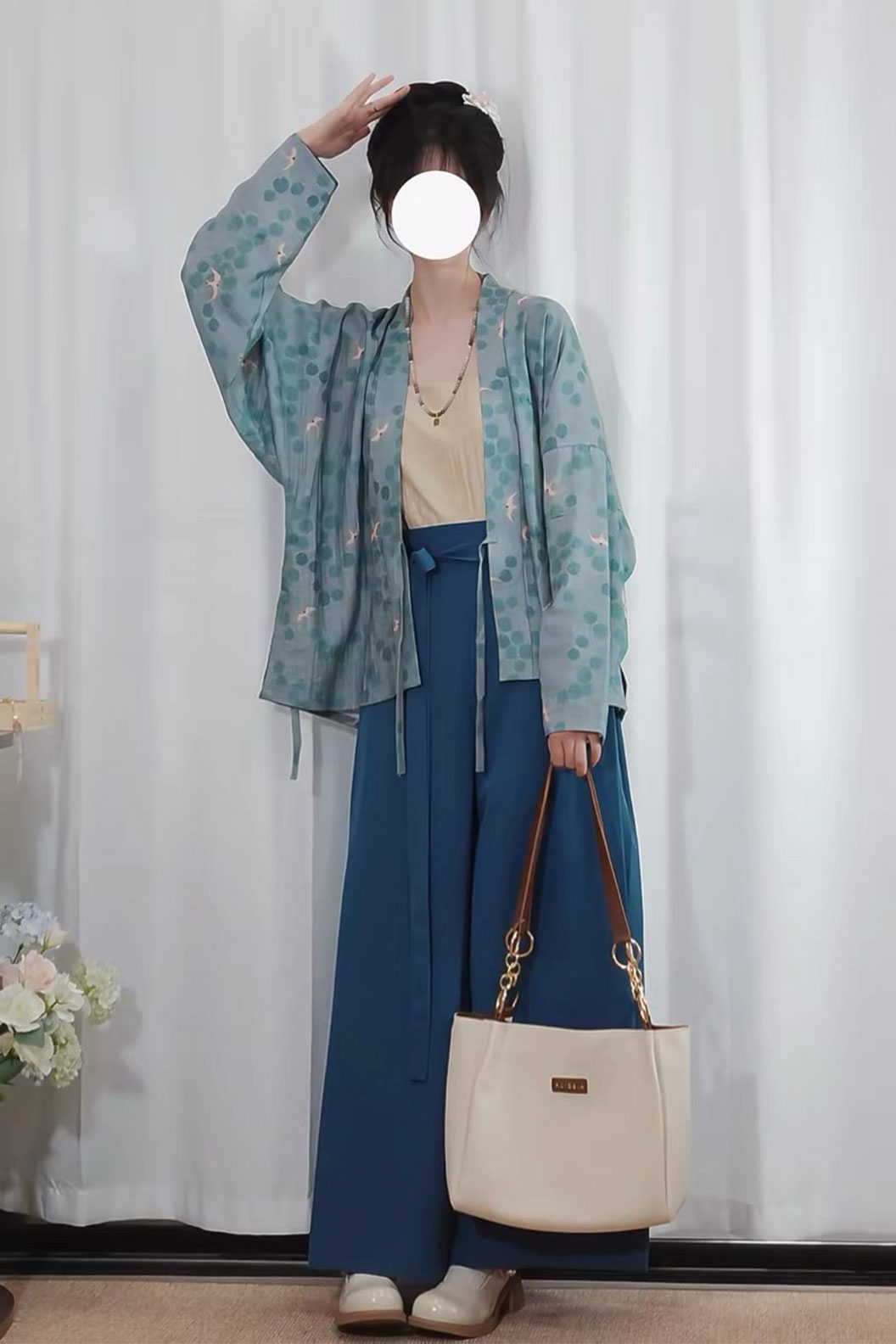 Modern Hanfu Blue with 3-Piece Set and Wide-Legged Pants - fuyuan 浮鸢 Stupa Stones