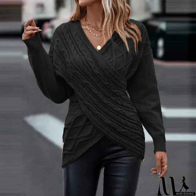 MidiSono - Modern and Versatile Sweater
