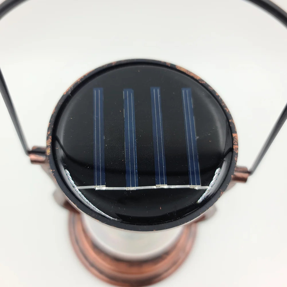 Solar Powered Retro Classic Kerosene Lamp Portable LED Lantern Light (B)