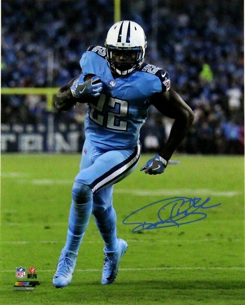 Derrick Henry Signed Autographed 8 x 10 Photo Poster painting ( Titans ) REPRINT