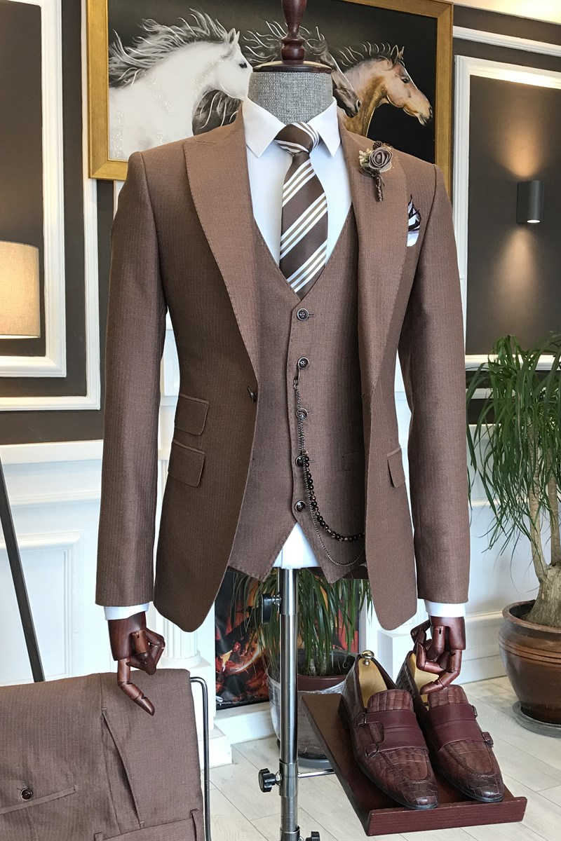 Bellasprom Brown Peaked Lapel Three Pieces Best Fitted Business Men Suits Bellasprom