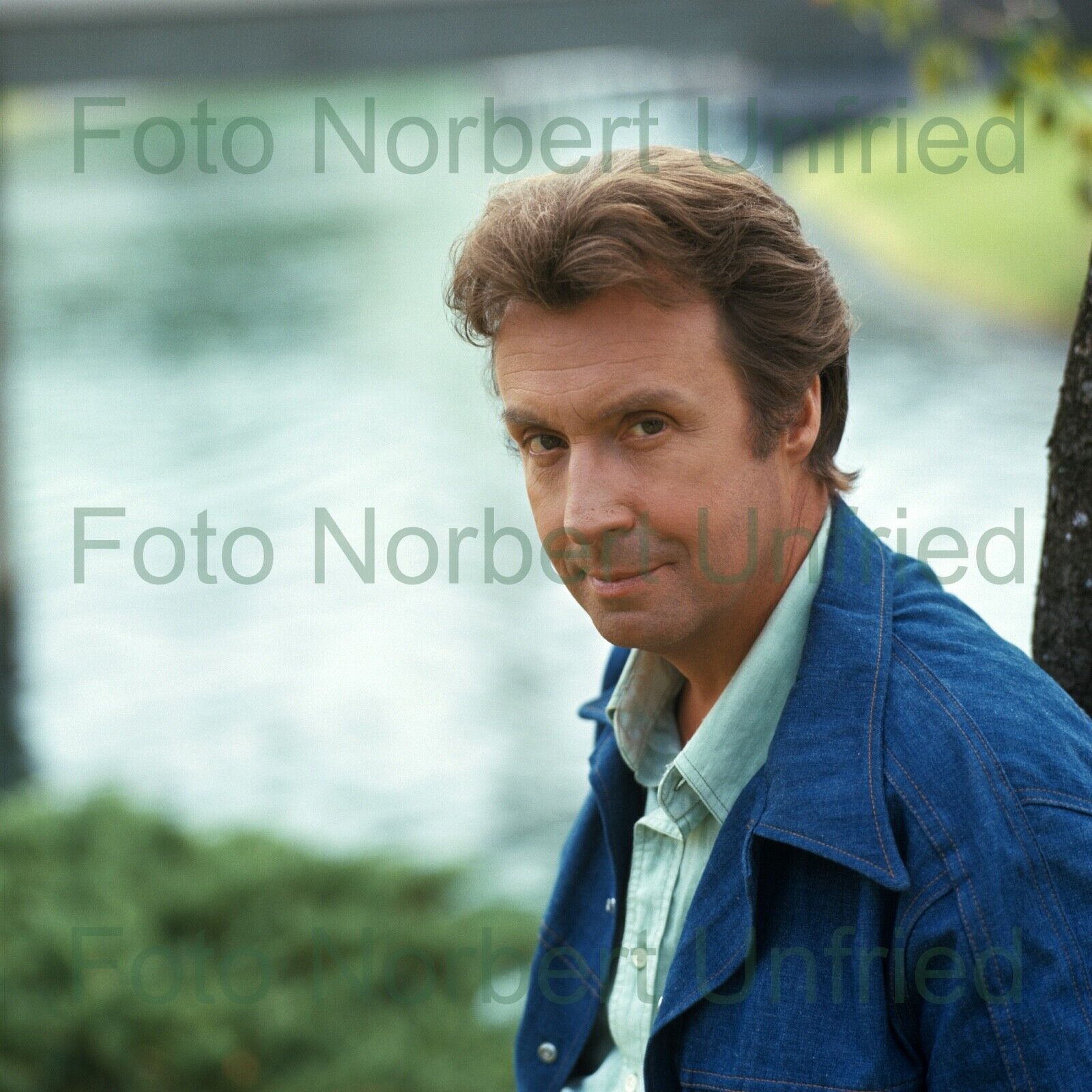 Peter Alexander - Photo Poster painting 13 X 13 CM (Picture 73