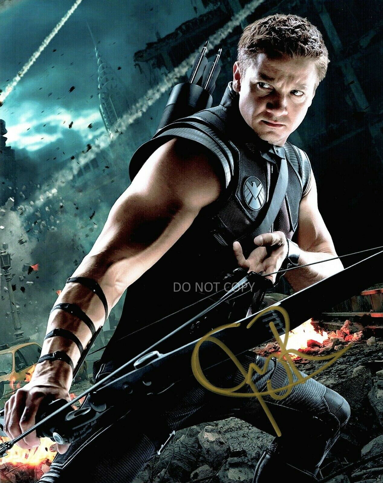 Jeremy Renner Signed Autographed Photo Poster painting 8x10 Marvel Avengers Hawkeye REPRINT