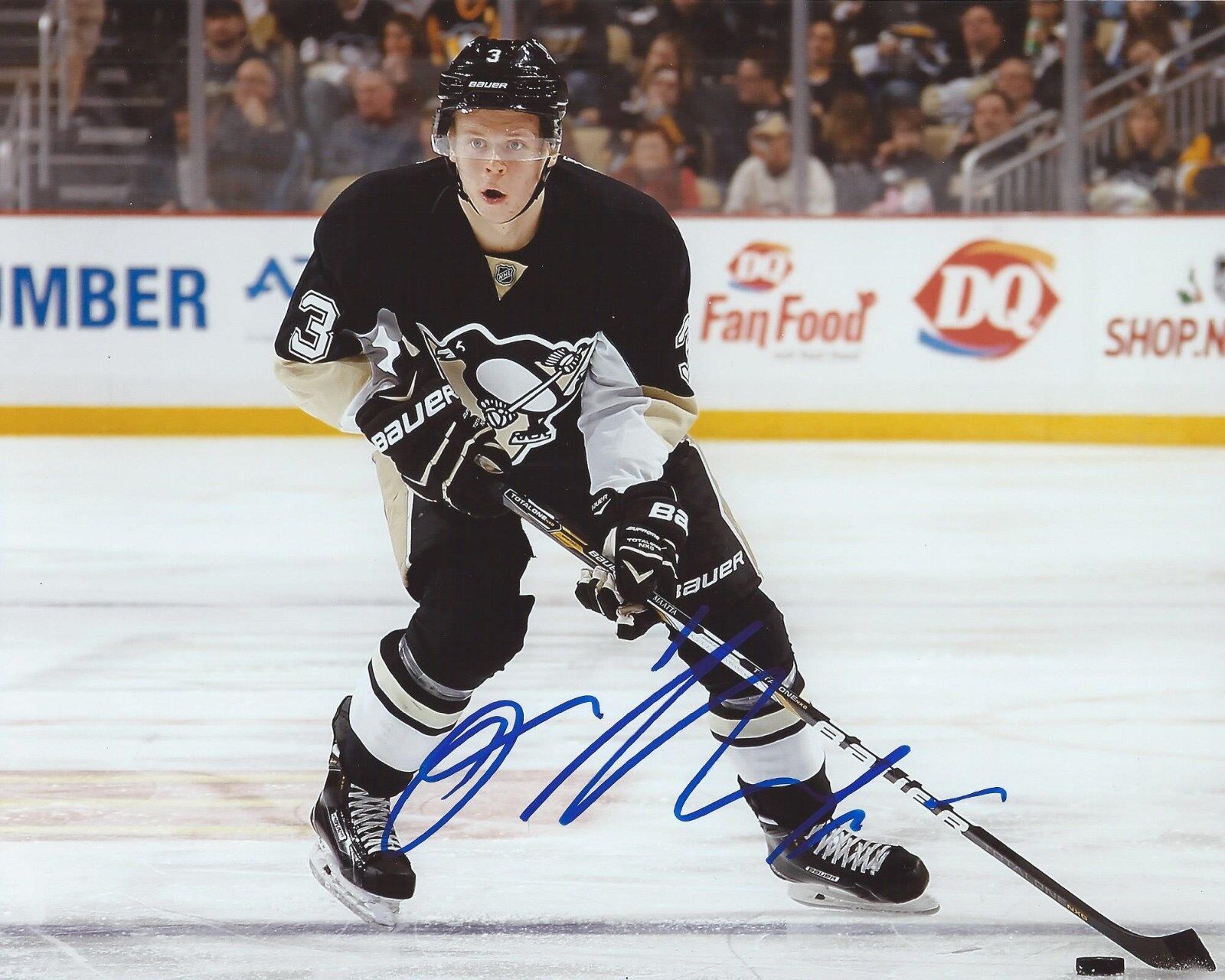 Olli Maatta Signed 8x10 Photo Poster painting Pittsburgh Penguins Autographed COA