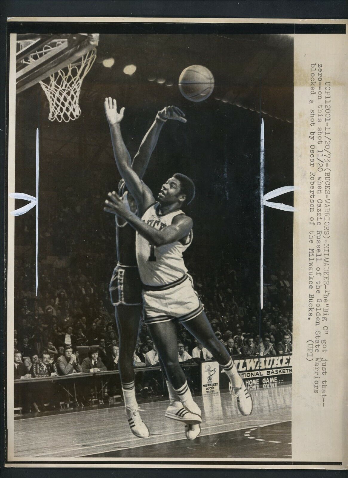 Oscar Robertson & Cazzie Russell 1973 Press Photo Poster painting Warriors Milwaukee Bucks