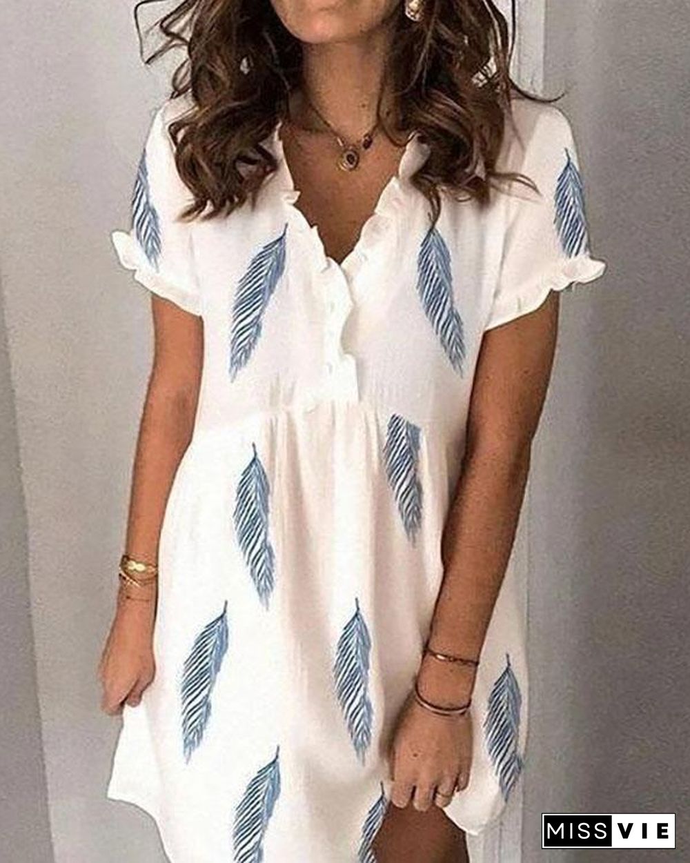 Fresh V-neck Feather Print Dress