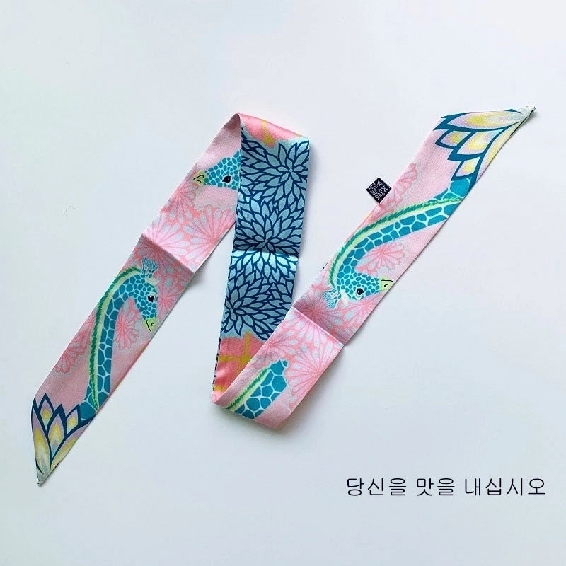 Women’s Minimalist Classic Style Color Block Satin Printing Silk Scarf