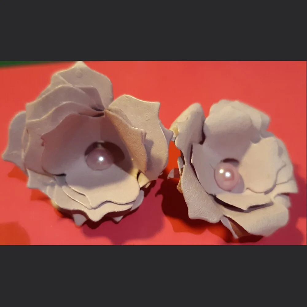 3D Rose Flower Frame Craft Dies Metal Cutting Dies Stencil for DIY Scrapbooking Photo album Paper Card Making Decorative