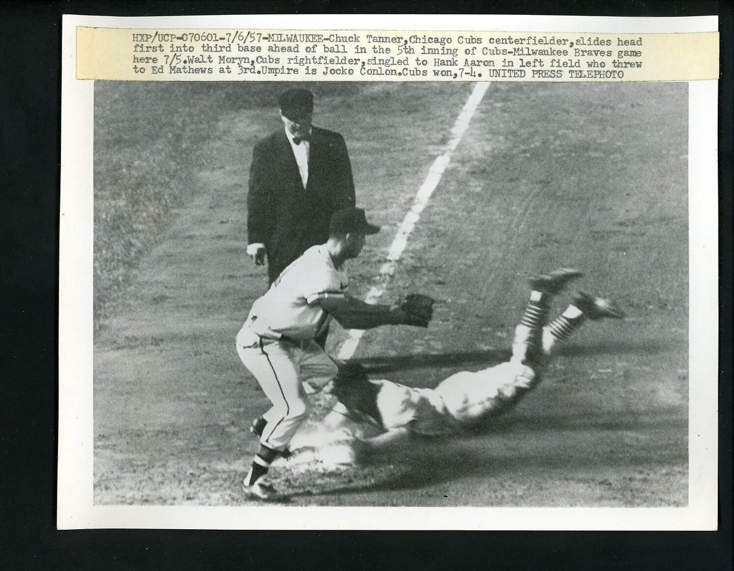 Eddie Mathews & Chuck Tanner 1957 Press Photo Poster painting Milwaukee Braves Chicago Cubs