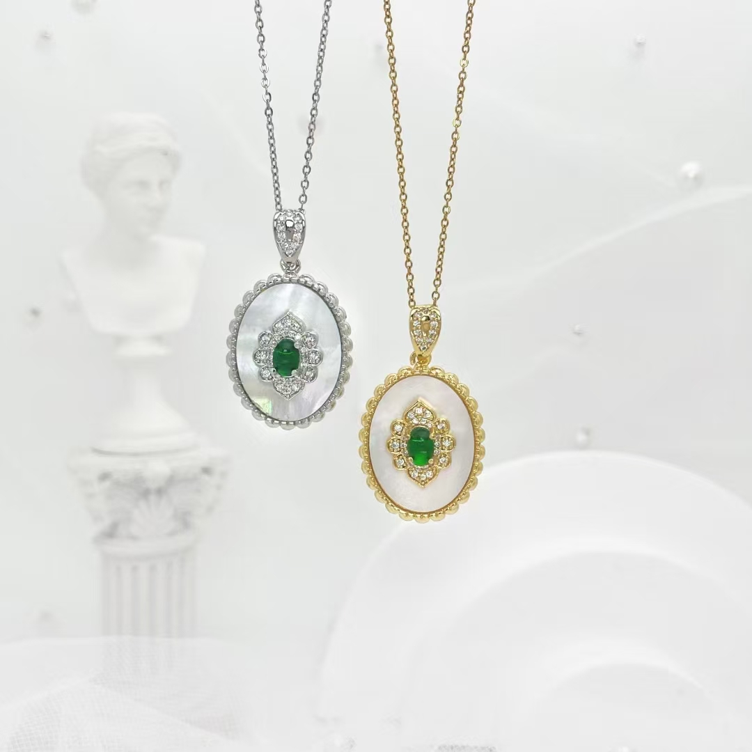 Oval shell + gold and silver inlaid diamonds Accessories Necklace