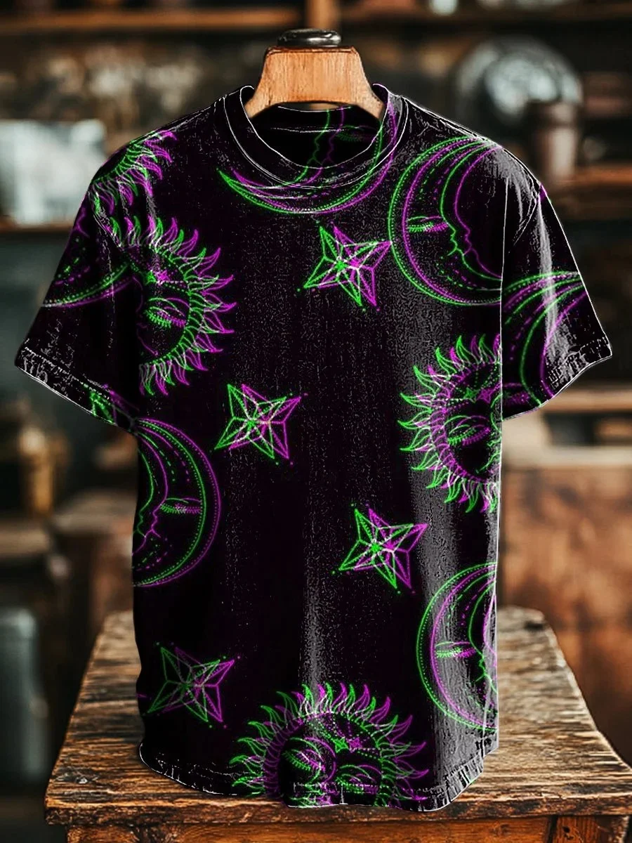 Eagerlys  Vintage Psychedelic Star and Moon Art Print T-shirt Eagerlys