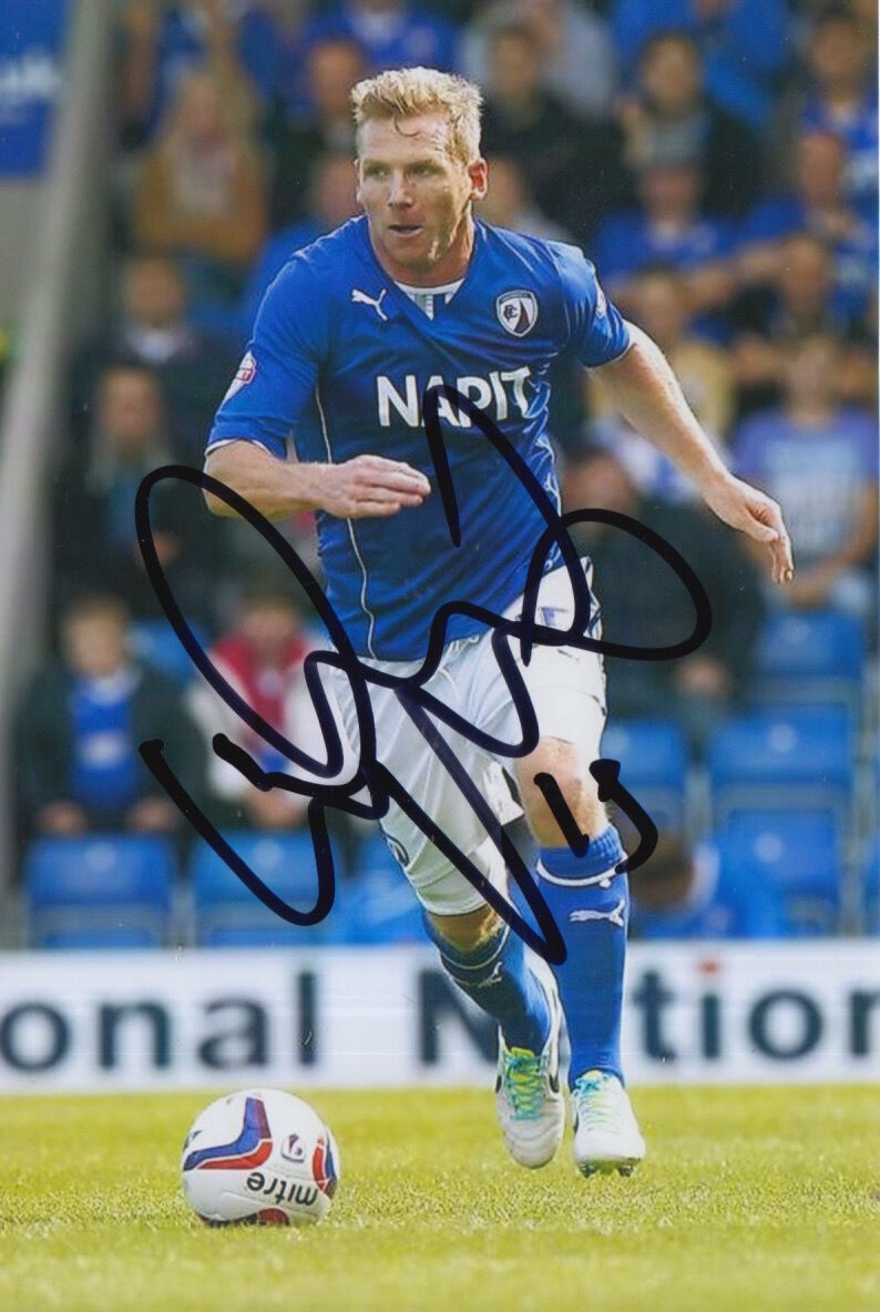 CHESTERFIELD HAND SIGNED RITCHIE HUMPHREYS 6X4 Photo Poster painting.