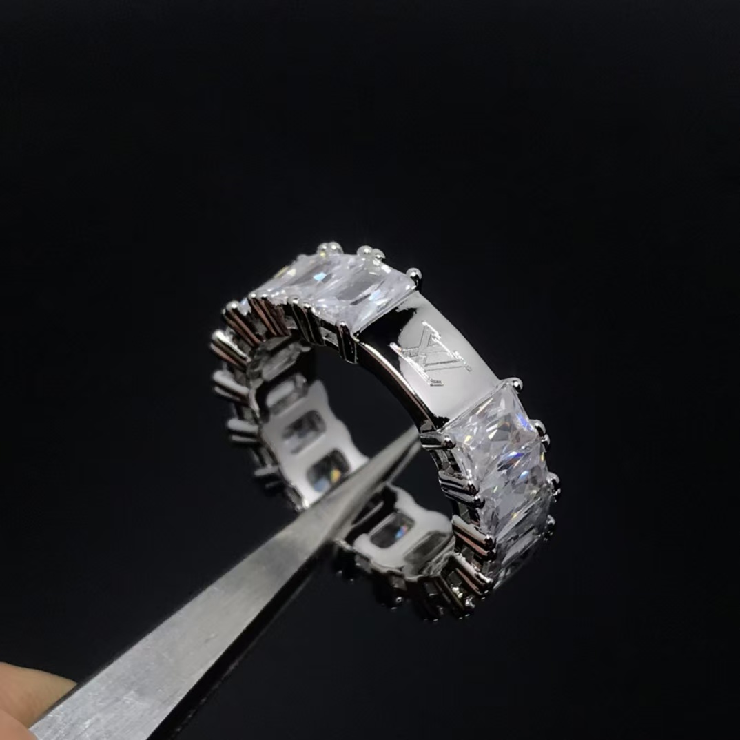 Buy replica Louis Vuitton Cube Diamond Ring and replica jewelry from PICKS Jewelry