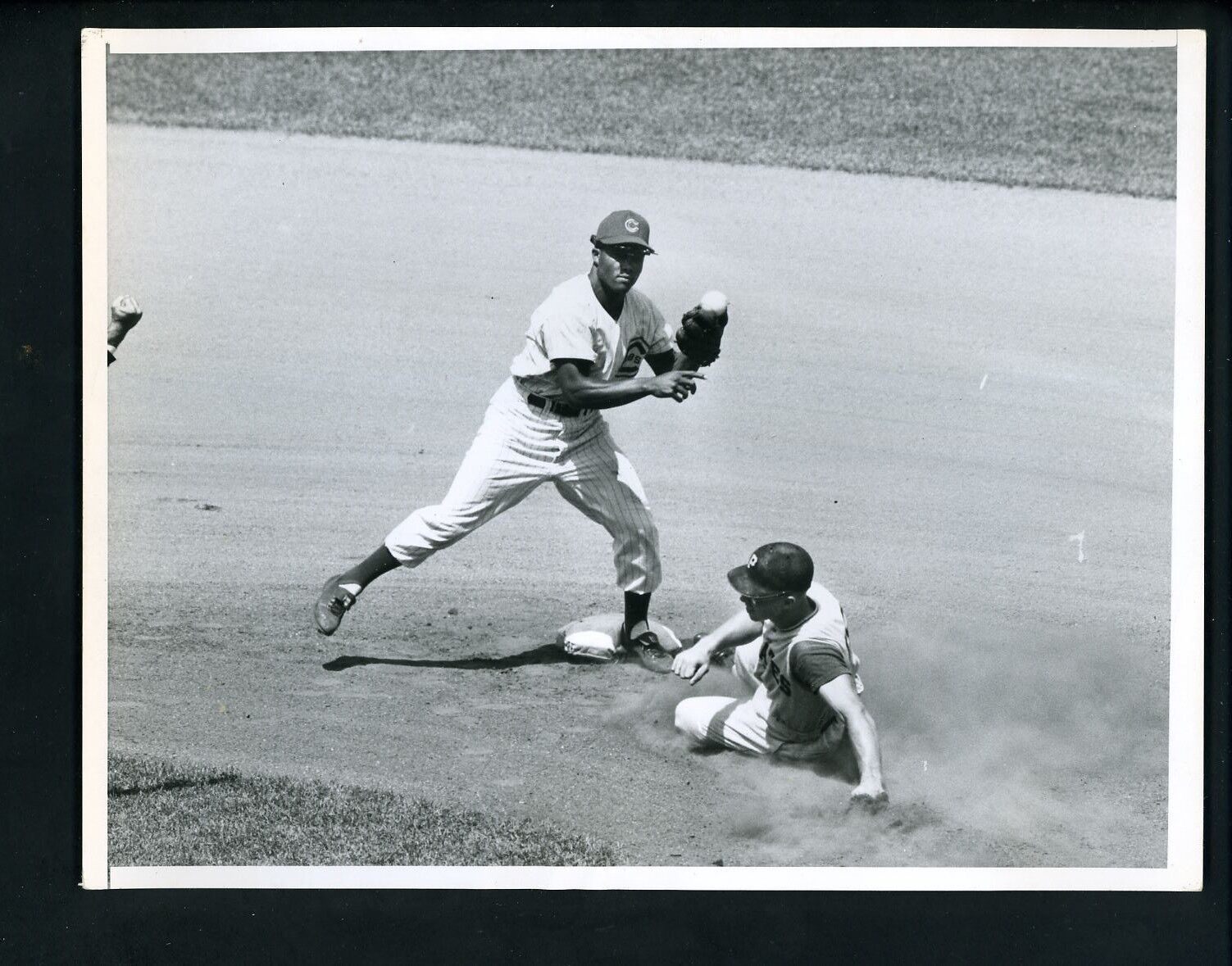 Tony Taylor & Bill Virdon 1958 Press Photo Poster painting Chicago Cubs Pittsburgh Pirates