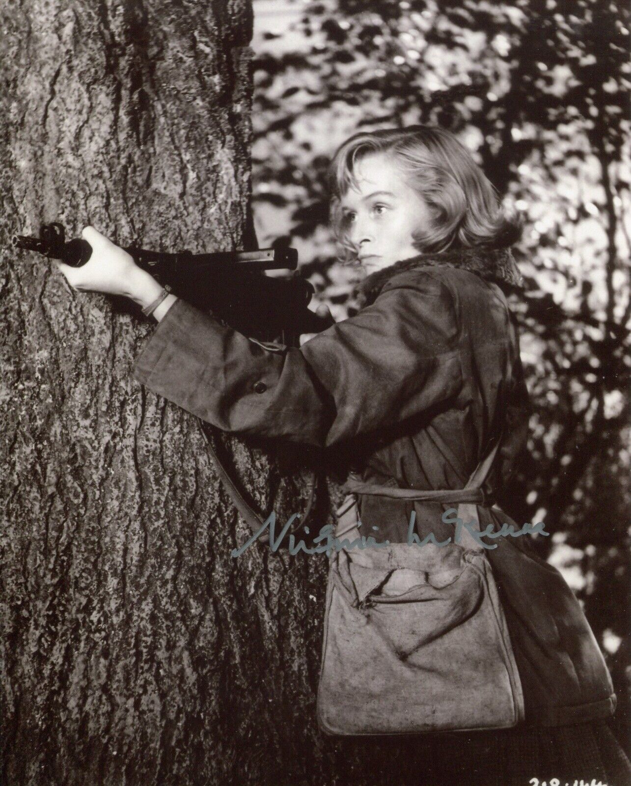 Actress Virginia McKenna signed Carve Her Name With Pride movie Photo Poster painting