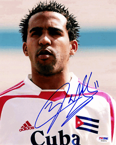 Maykel Galindo SIGNED 8x10 Photo Poster painting Cuba *VERY RARE* PSA/DNA AUTOGRAPHED