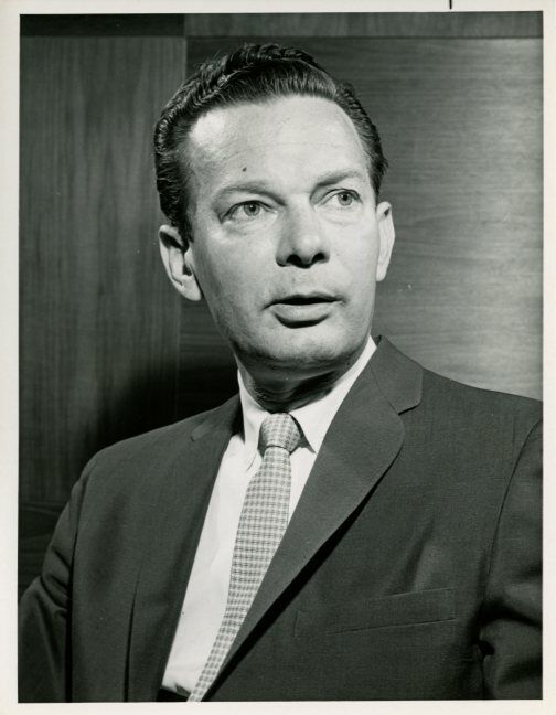 David Brinkley Original Press 7x9 Photo Poster painting