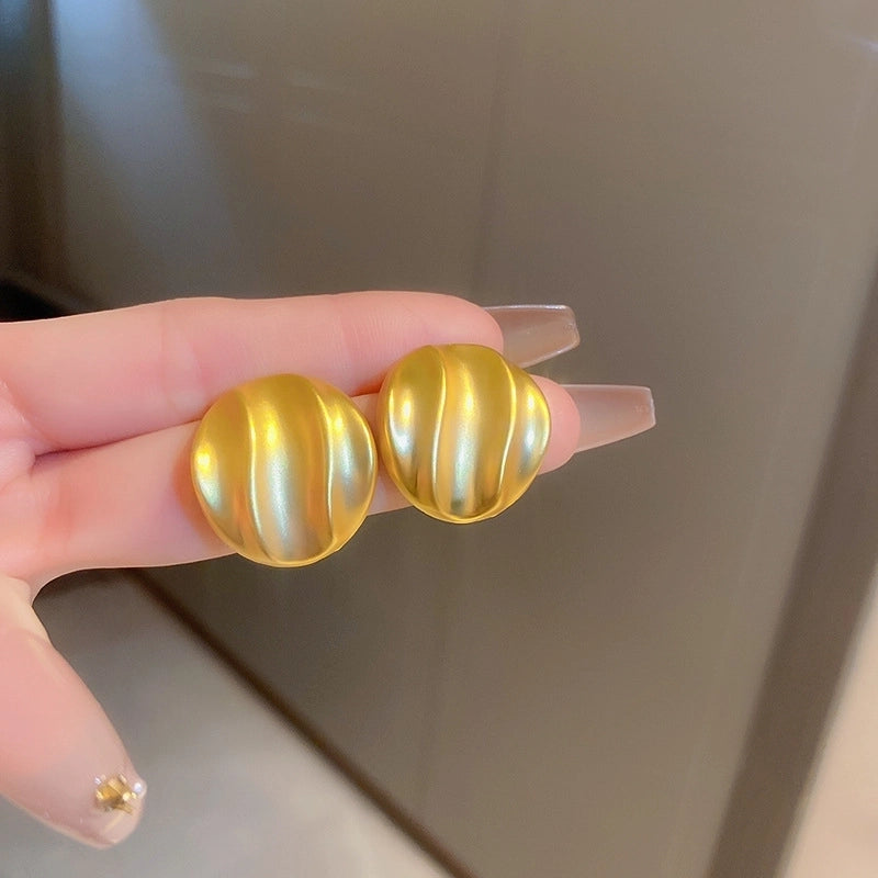 Silver Needle  Exaggerated Lovely Earrings Light Luxury High-grade Niche Earrings Fashion Metal Temperament Earrings For Women