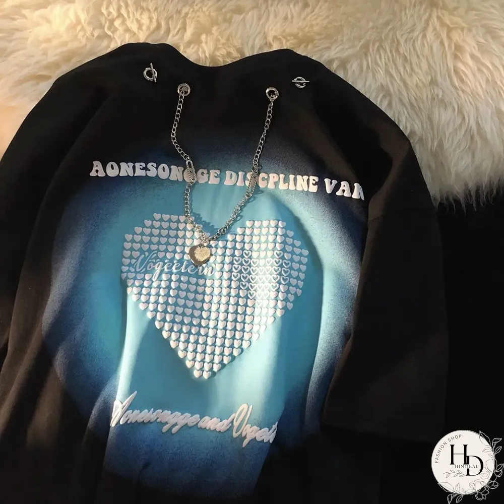 Unisex Heart Oversized T-Shirt