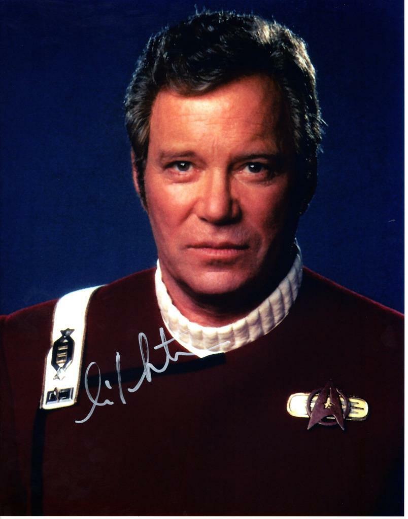 William Shatner signed 11x14 Photo Poster painting Pic autographed Picture with COA