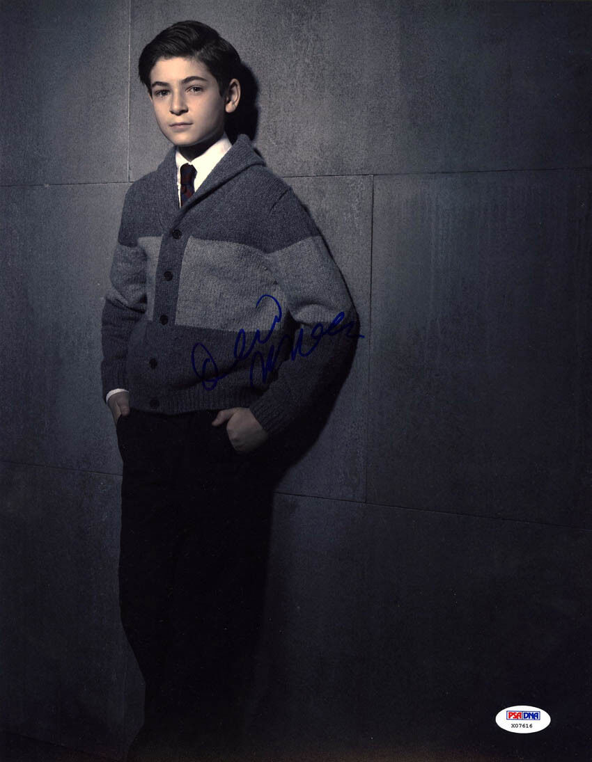 David Mazouz SIGNED 11x14 Photo Poster painting Bruce Wayne Batman Gotham PSA/DNA AUTOGRAPHED