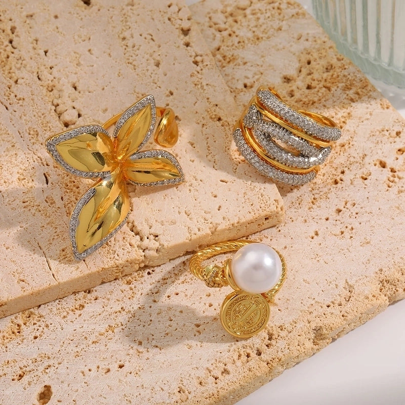 Retro Luxurious Butterfly Copper Imitation Pearl Zircon 18K Gold Plated Plating Inlay Open Rings