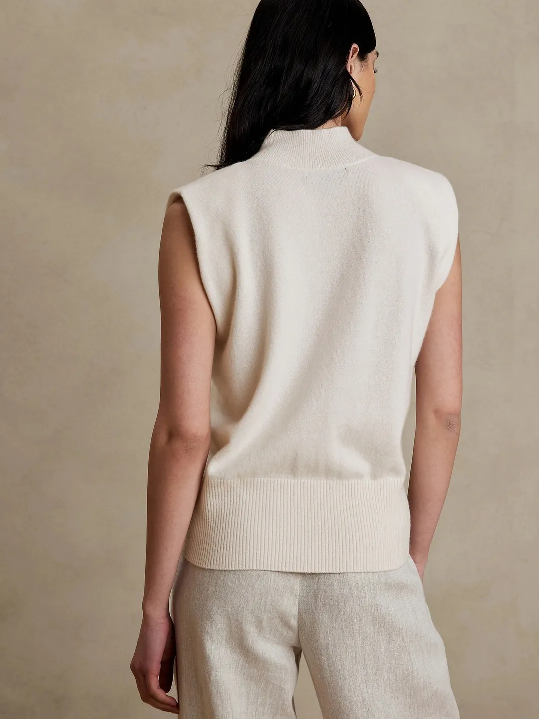Brownm Pure Color Half Collar Sleeveless Fashion Sweaters