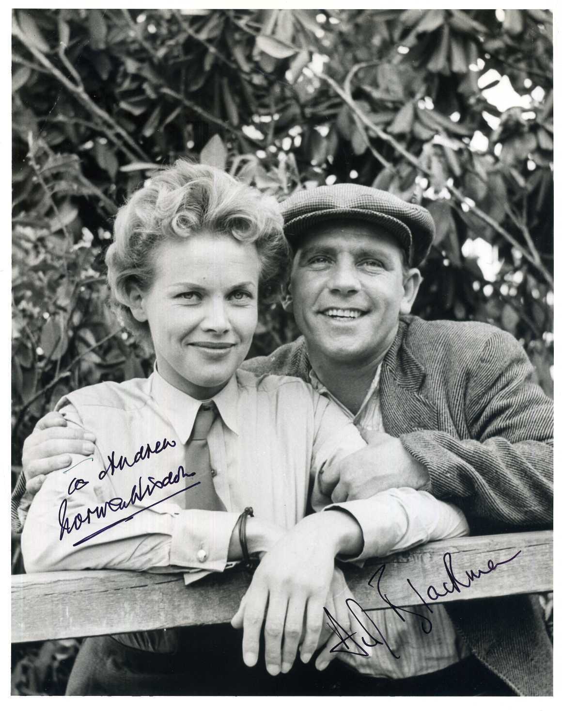 NORMAN WISDOM & HONOR BLACKMAN Signed Photo Poster paintinggraph - Comedy Film Actor - preprint