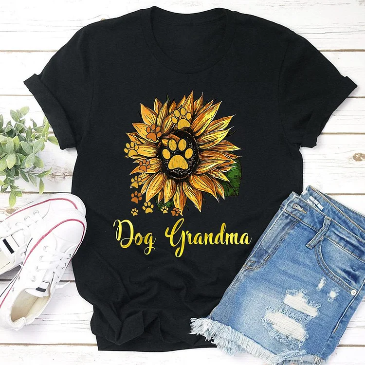 ANB -  Dog Grandma Sunflower  T-shirt Tee -07724