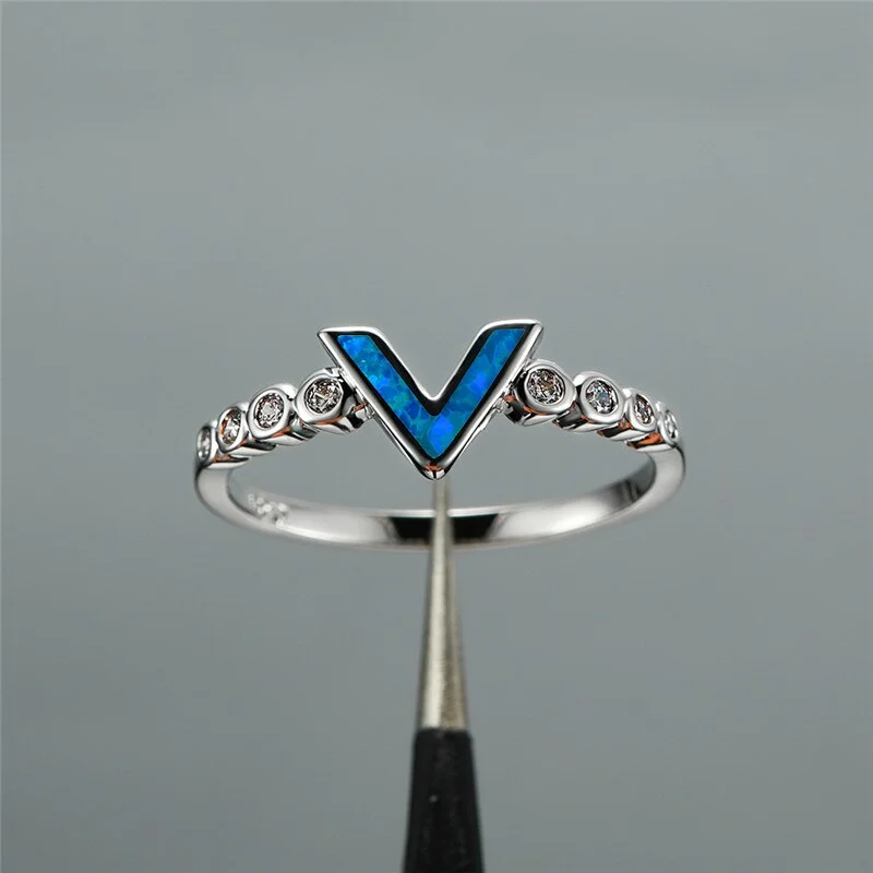 Dainty Female Letter V Opal Stone Ring Classic Silver Color Wedding Ring Trendy White Crystal Engagement Rings For Women