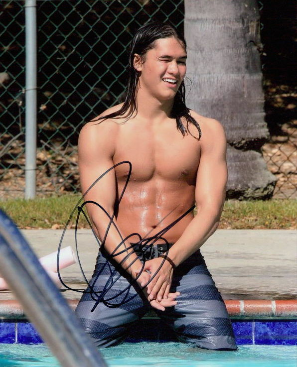 Booboo Stewart in-person shirtless signed 8x10 Photo Poster painting