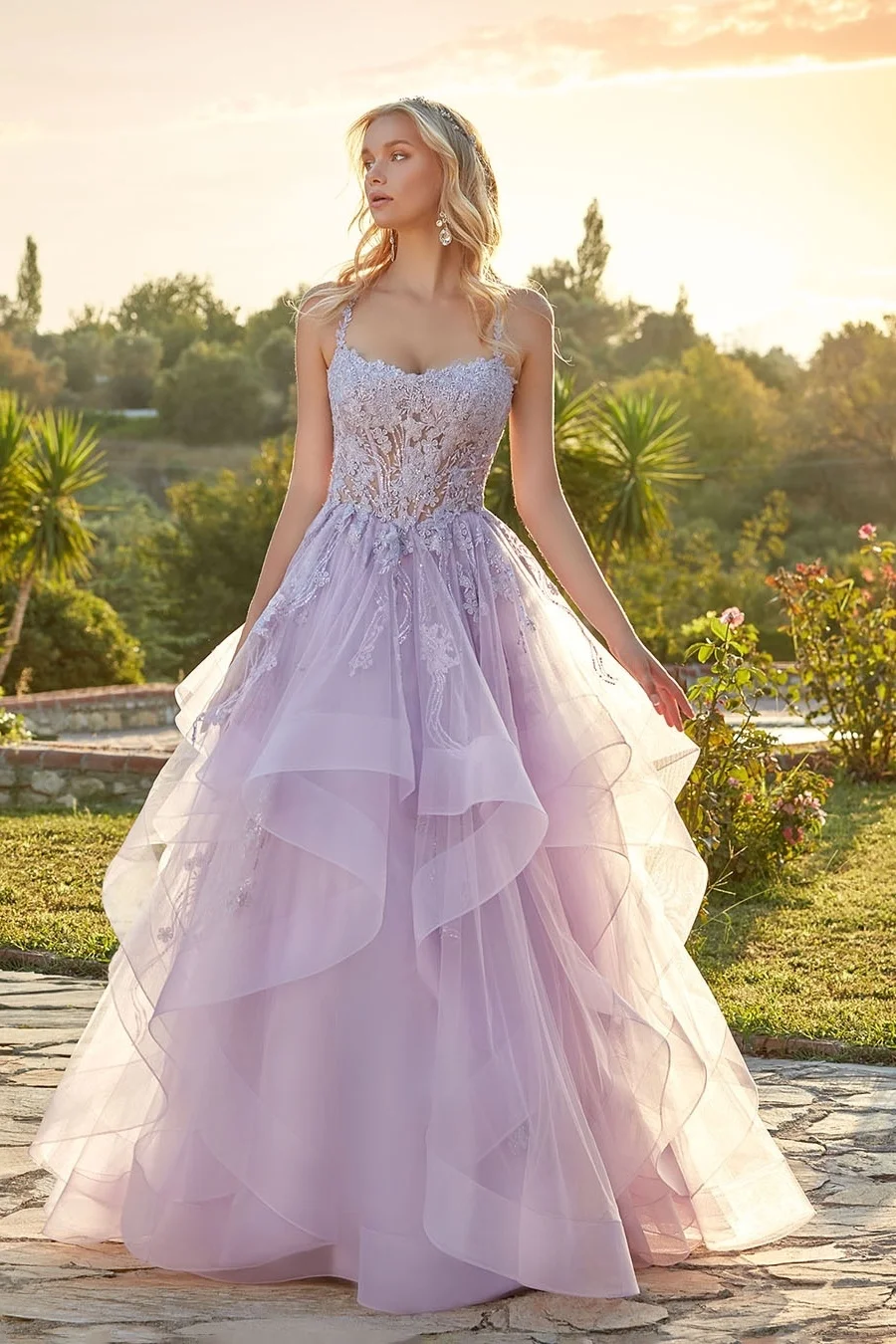 Daisda Sleeveless Spaghetti Straps Square A-Line Embroidery Prom Dress 