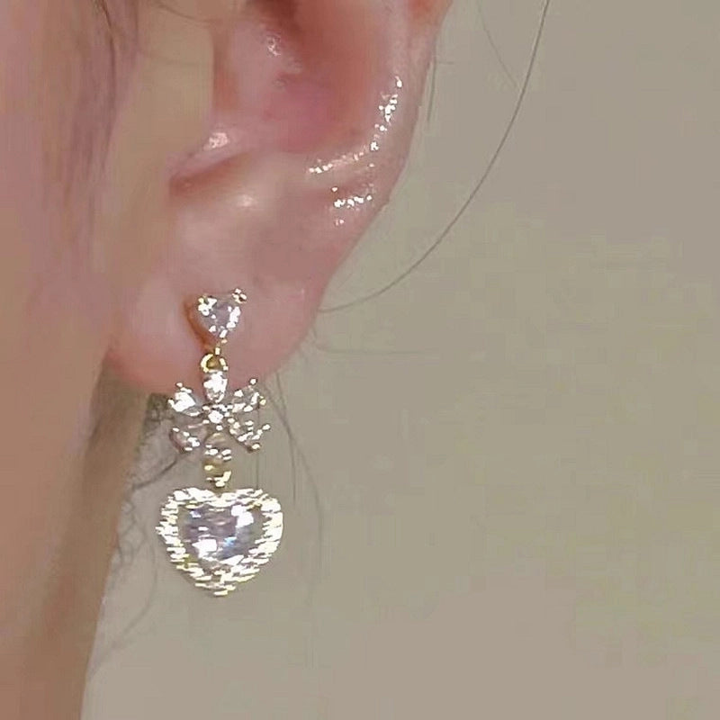 Love Flower Diamond Earrings Female Super Flash Temperament  Niche Design High-end Earrings Earrings