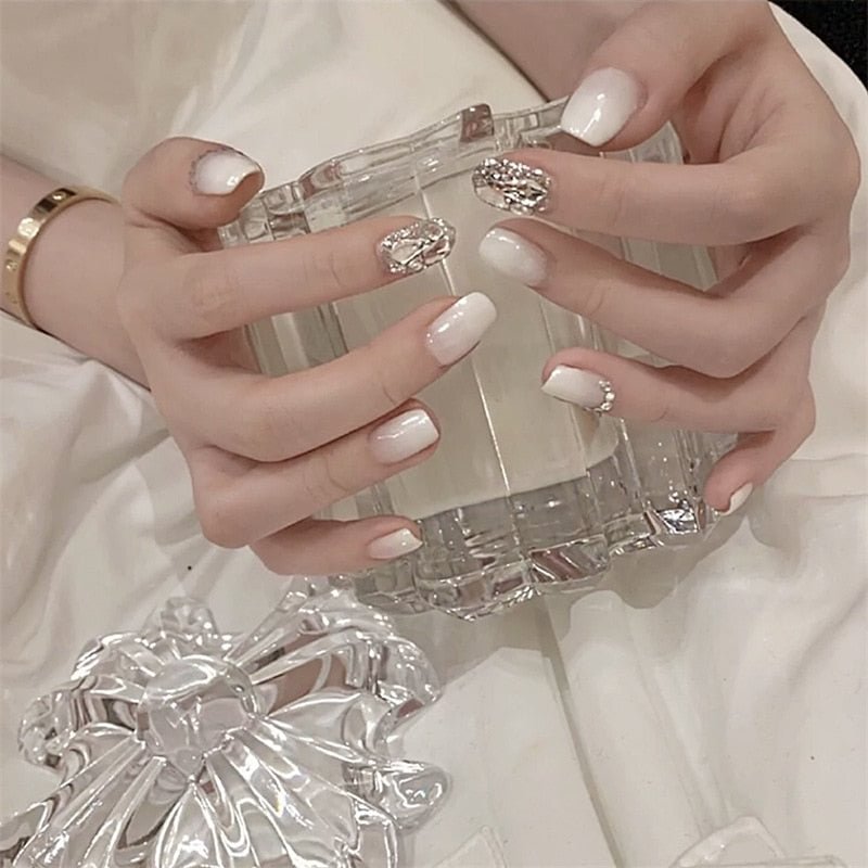 24pcs artificial nails with glue squoval mid-length White Diamonds and Nail Sticker Finished fake nails press on with designs DL