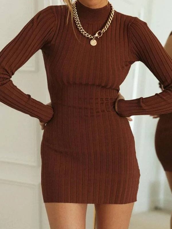 Long sleeve around neck bodycon dress