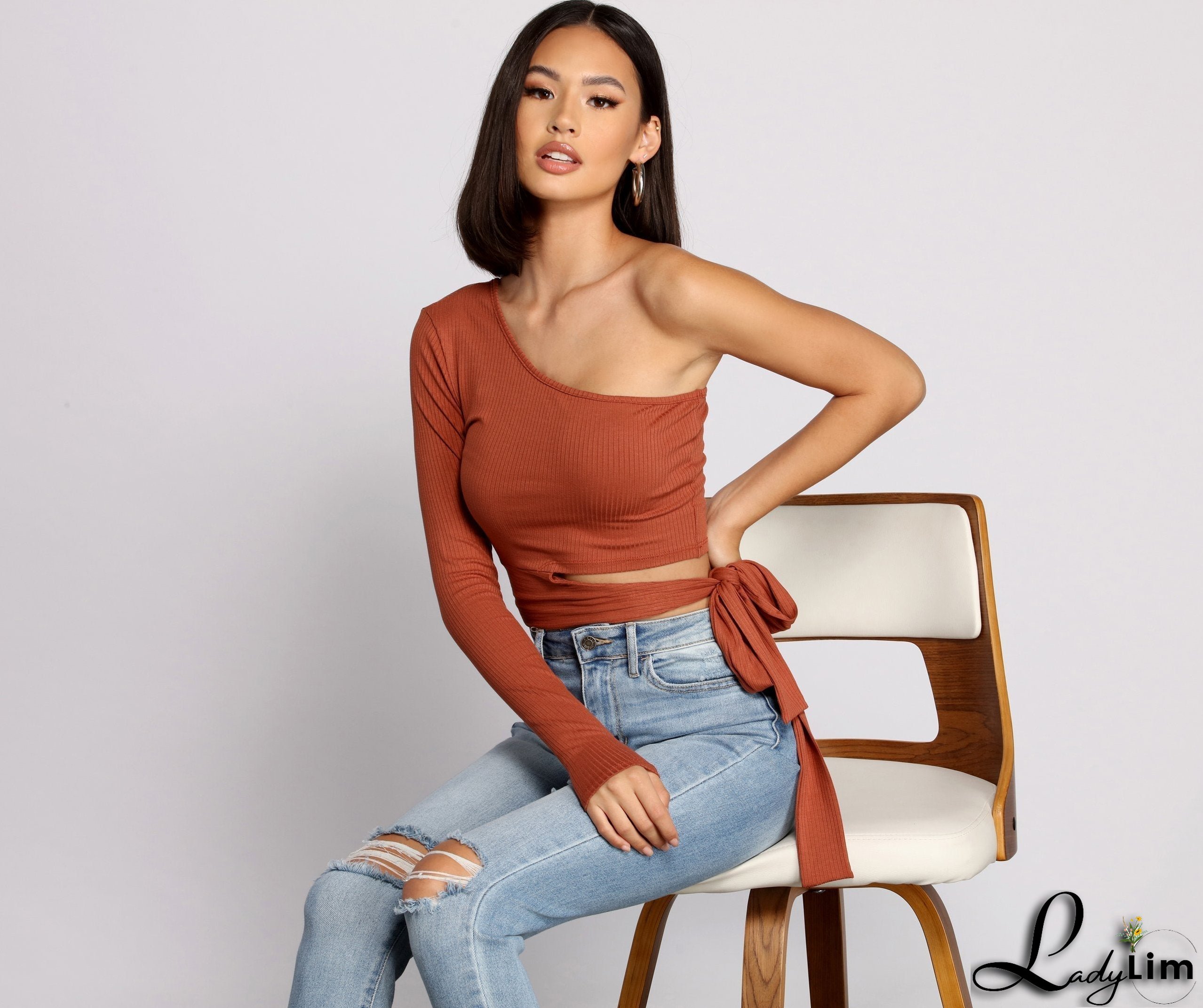 Single Sleeve Ribbed Crop Top