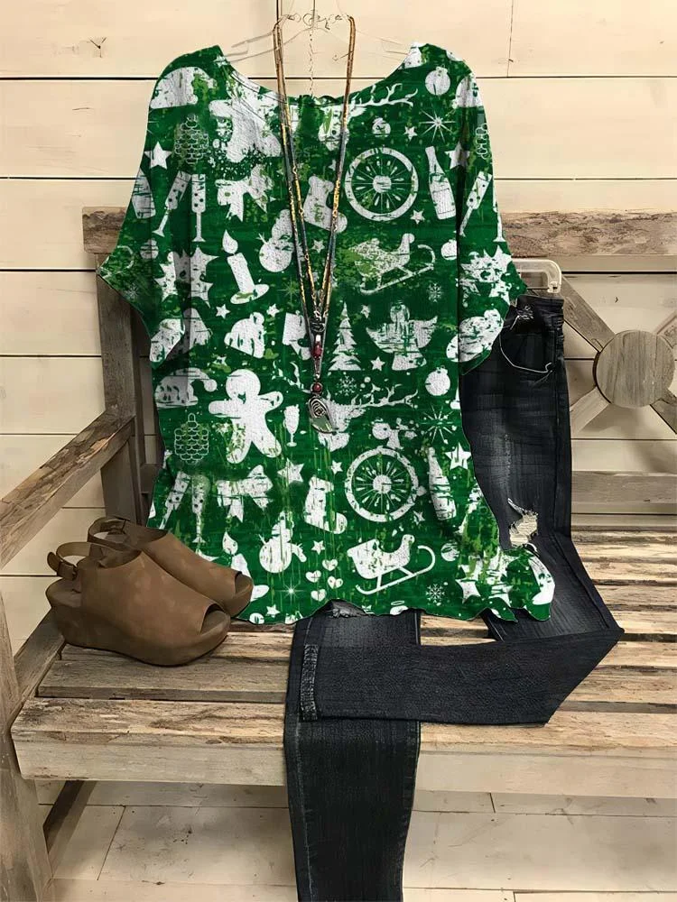 Women's Green Christmas Gingerbread Cookie Art Printed Short Sleeve T-Shirt