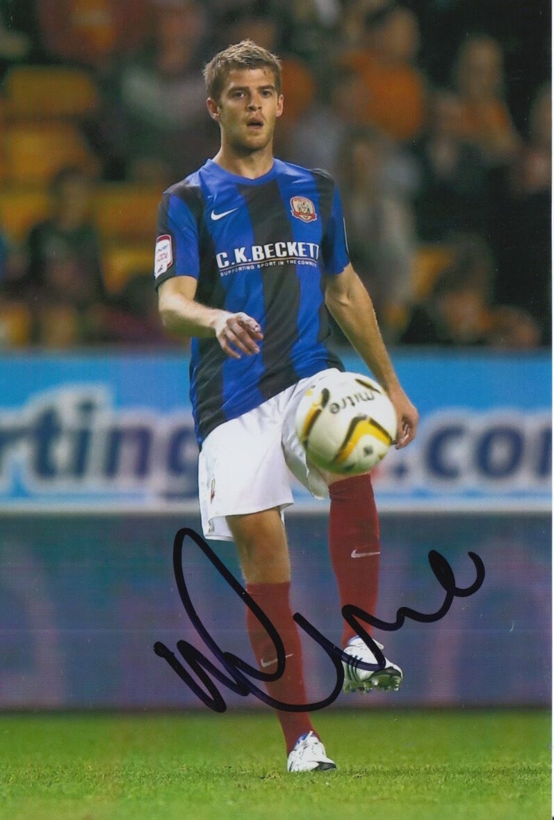 BARNSLEY HAND SIGNED MARTIN CRANIE 6X4 Photo Poster painting 1.