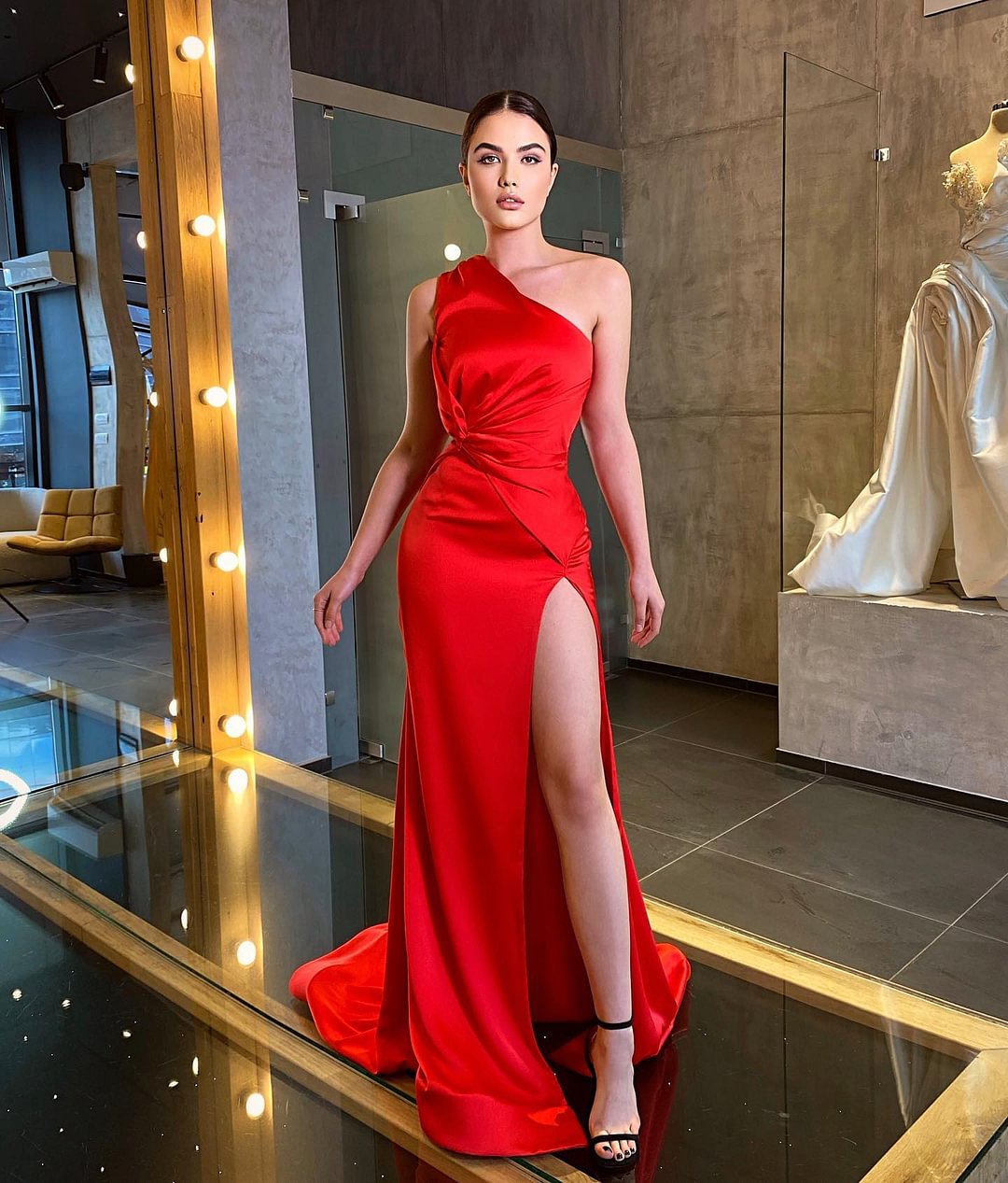 Daisda Red Elegant One Shoulder Stain Sleeveless Evening Dress with Split