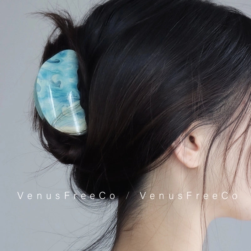 Women’s Minimalist Gradient Color Acetic Acid Sheets Stoving Varnish Hair Claws