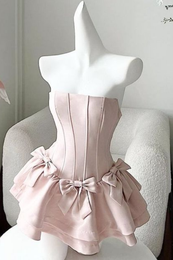 Lussooy Strapless Gorgeous Pink Sleeveless Short Homecoming Dress with Bow     