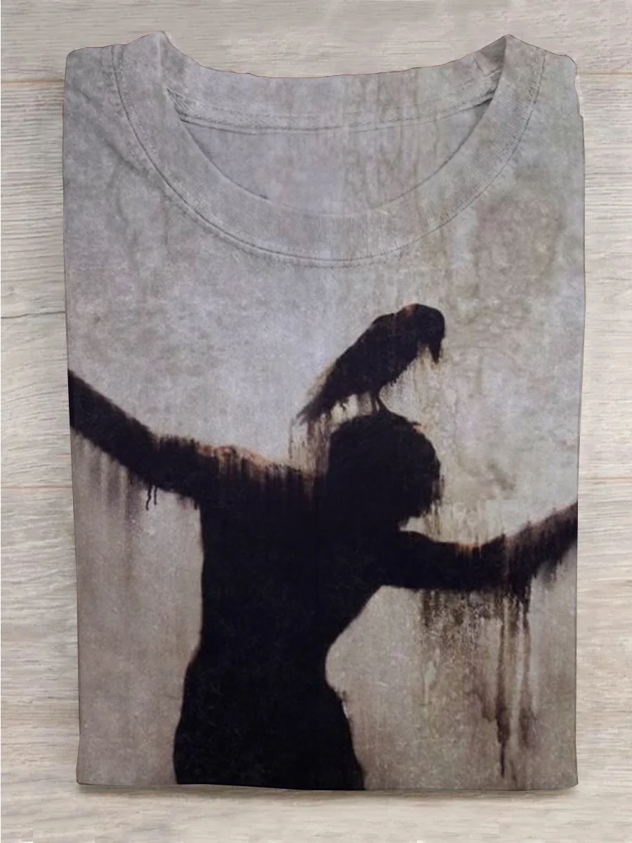 Eagerlys The Crow Perched on Head T-shirt Eagerlys
