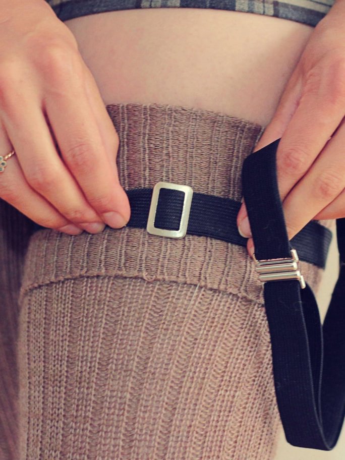 plus size thigh garter