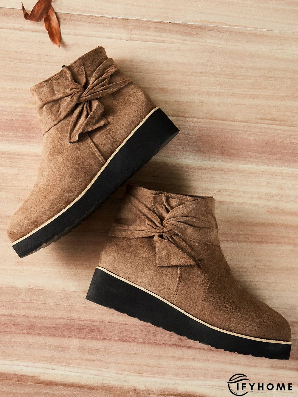 Comfortable Soft Leather Bow Round Toe Low Heel Booties | IFYHOME