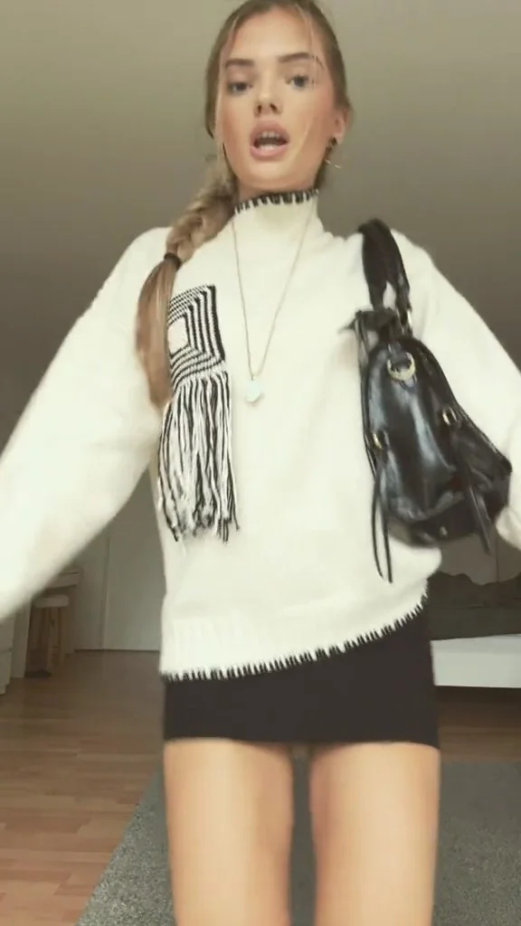 Casual solid color pullover sweater