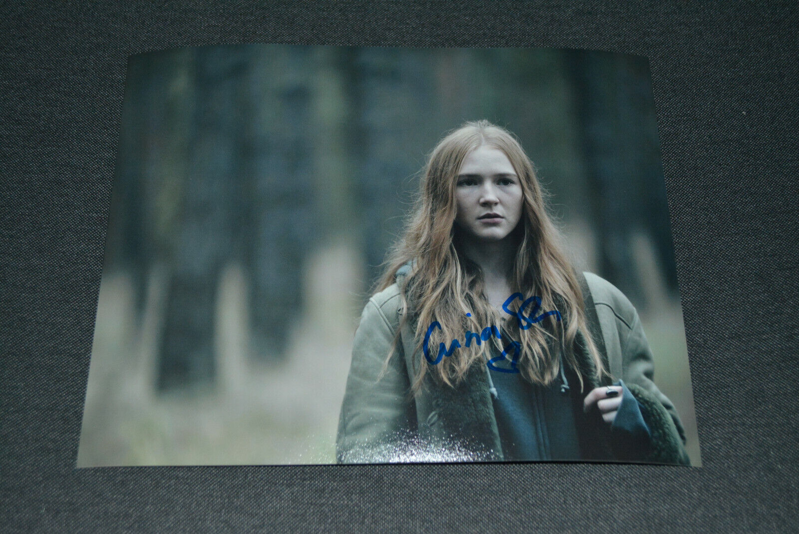 GINA STIEBITZ signed autograph In Person 8x10 20x25 cm NETFLIX DARK