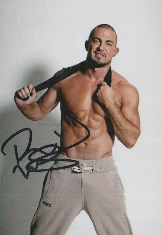 Robin Windsor (Strictly come dancing) **HAND SIGNED** 6x4 Photo Poster painting