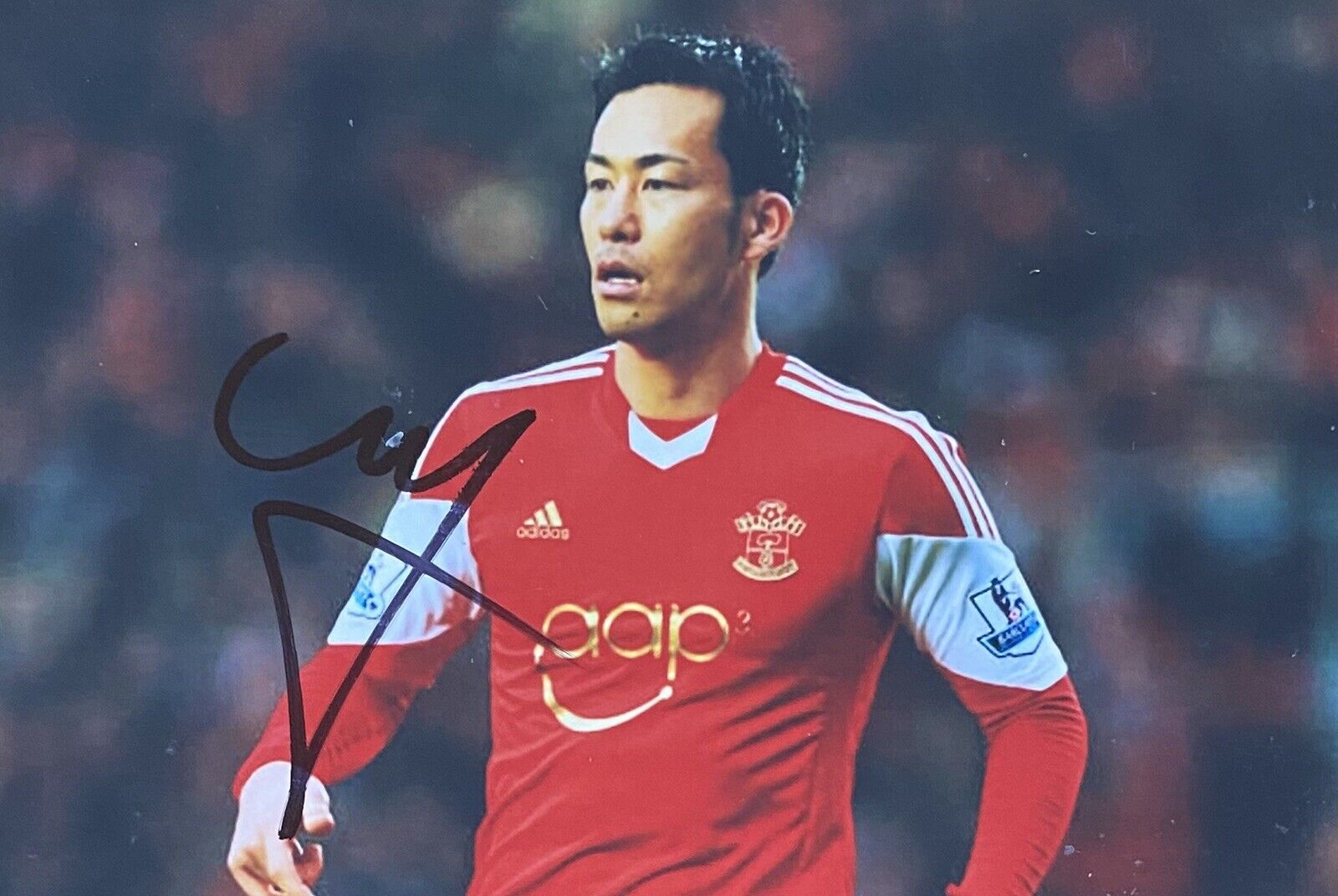 Maya Yoshida Genuine Hand Signed Southampton 6X4 Photo Poster painting